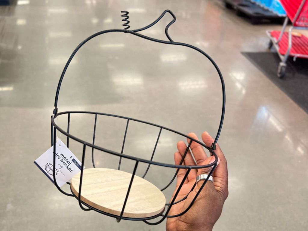 Black Pumpkin Shaped Wire Basket 