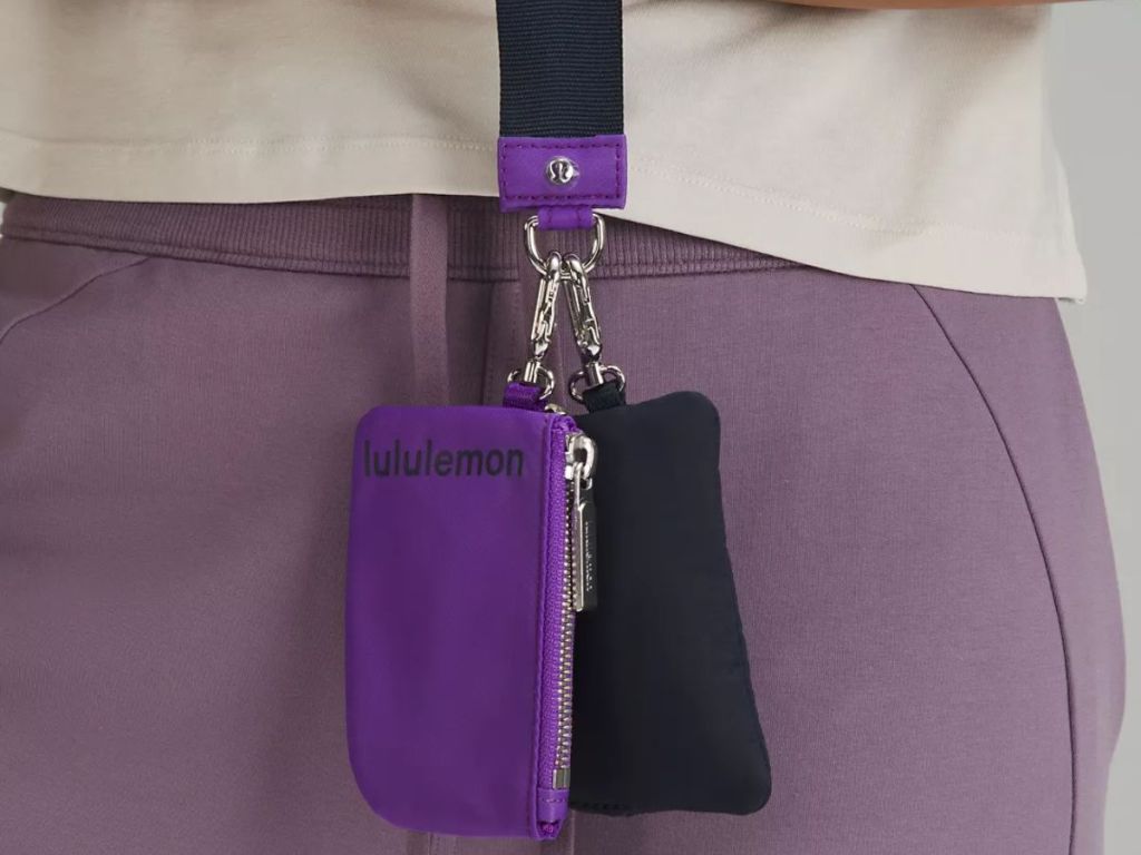 lululemon Dual Pouch Wristlet in True Navy/Atomic Purple