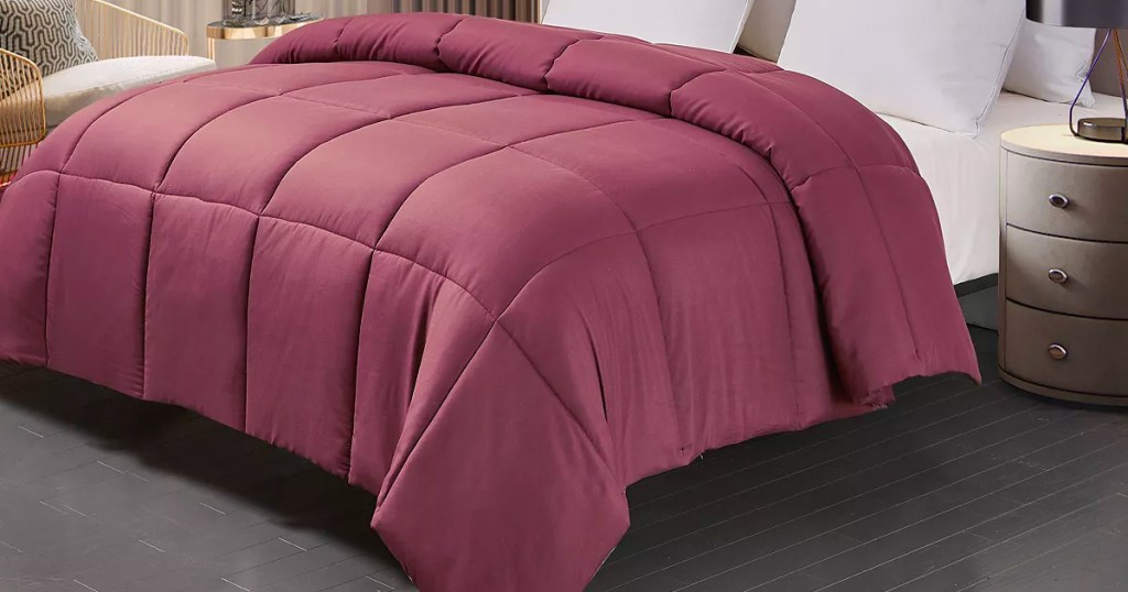 Royal Luxe Color Down Alternative Comforter