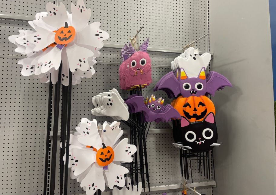 various halloween yard decorations