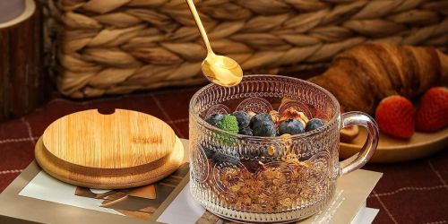 Vintage Glass Coffee Mug 4-Pack Only $16 on Amazon | Includes Spoons & Bamboo Lids