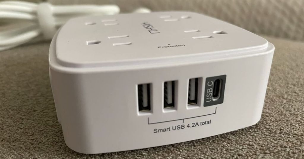 A Yishu Surge Protector