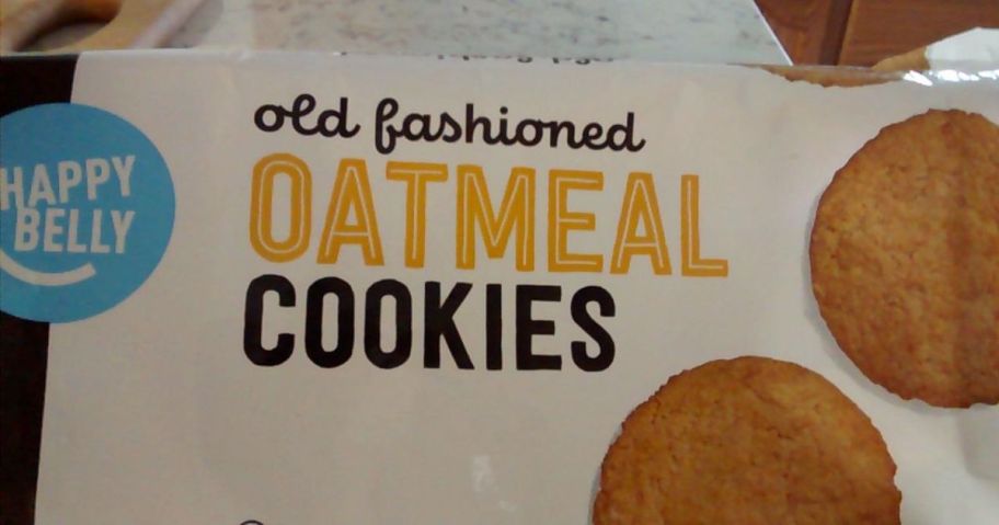 Amazon Brand - Happy Belly Old Fashioned Oatmeal Cookies, 12 ounce package