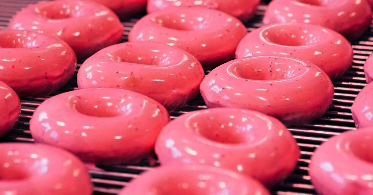 krispy kreme strawberry doughnuts 