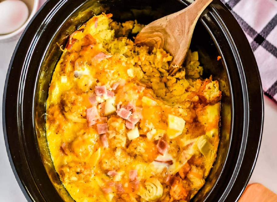 A Crock Pot Braakfast Casserole Julie's Eats and Treats