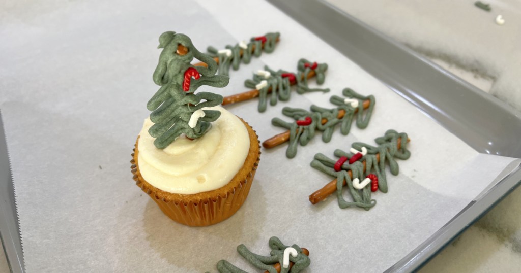 adding trees to cupcakes