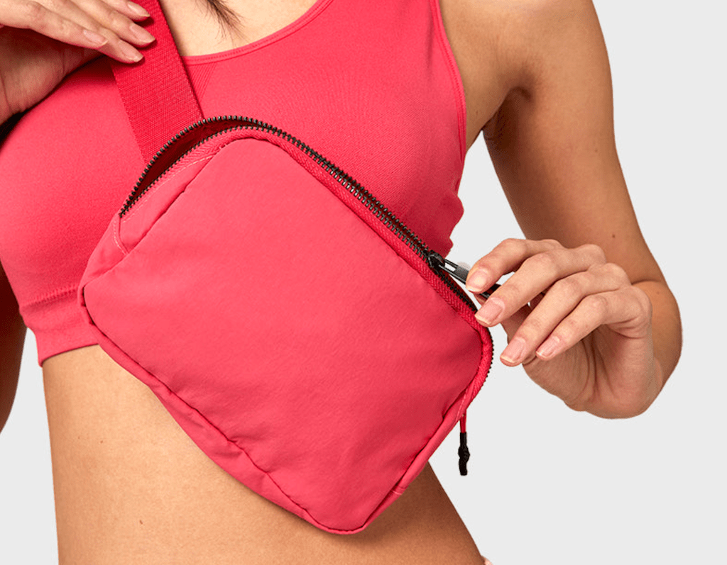 woman wearing lululemon belt bag