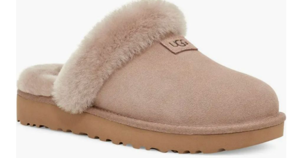 UGG Women's Cozy Slipper - tan