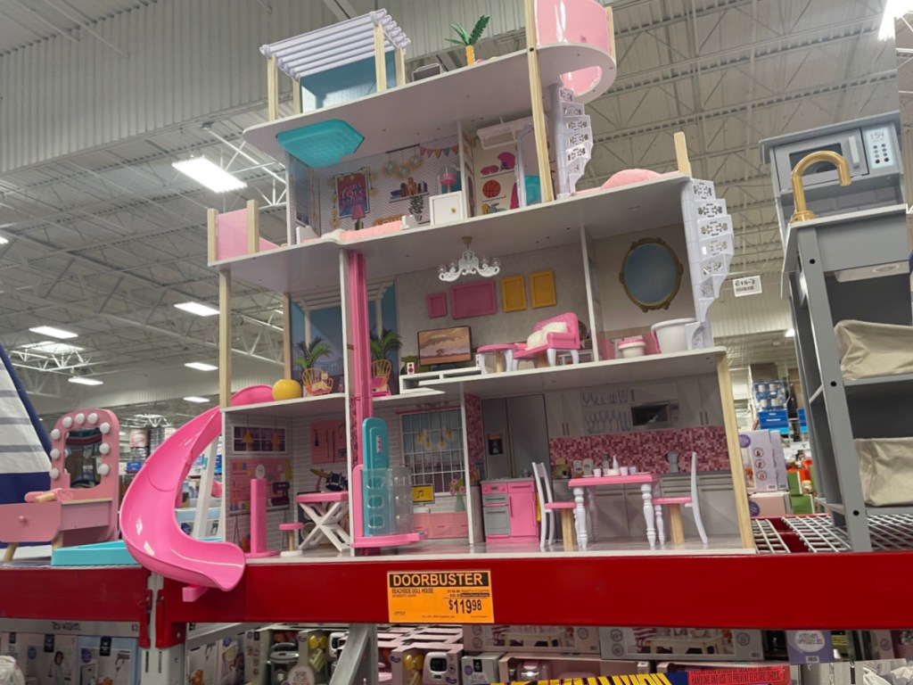 Member's Mark Fully Decorated Beachside Dollhouse