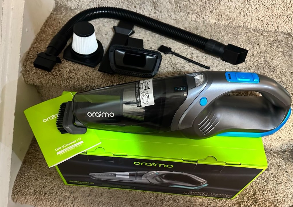 oraimo hand vacuum