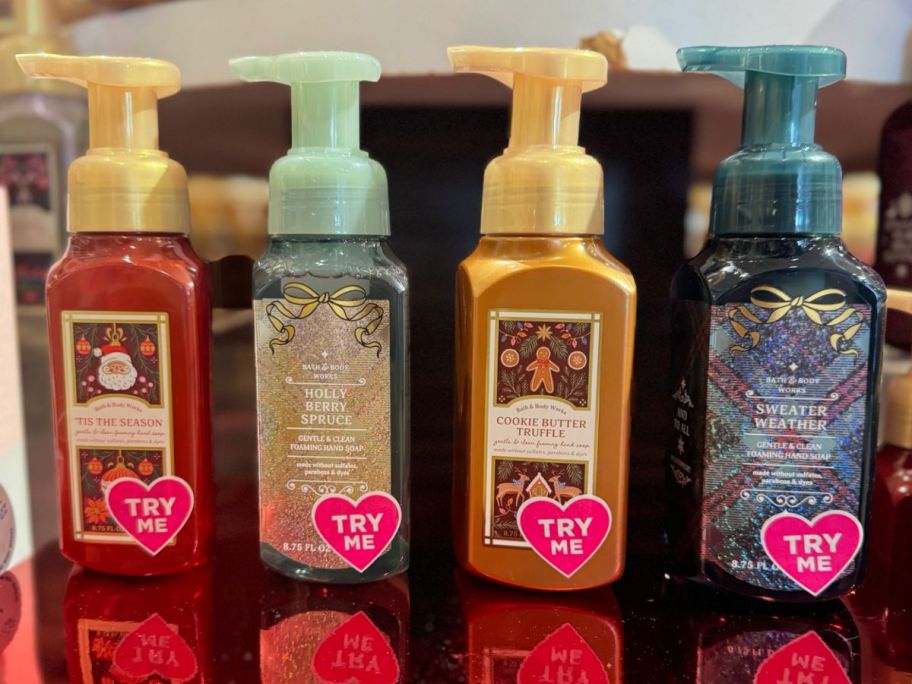 bath-and-body-works-Christmas-foam-hand-soap