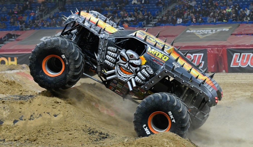 max d monster truck 