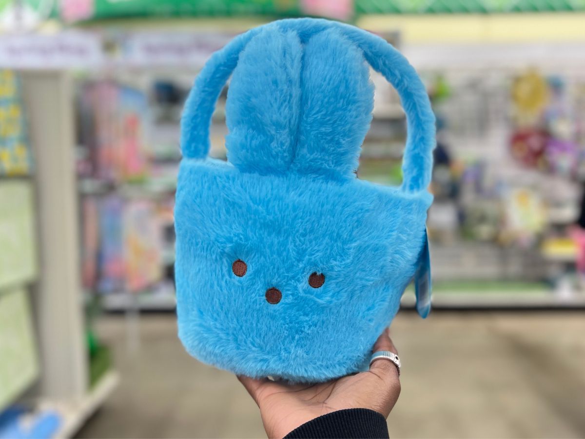 Dollar Store Peeps Easter Basket in Blue