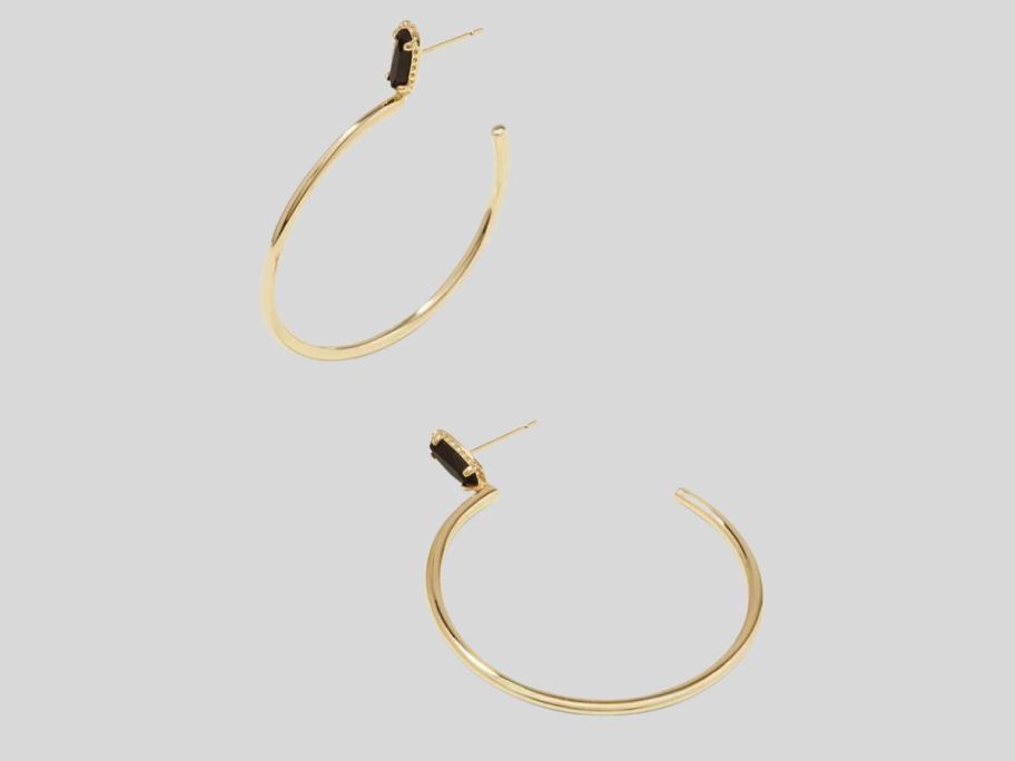 Kendra Scott Emma Hoop Earrings stock image