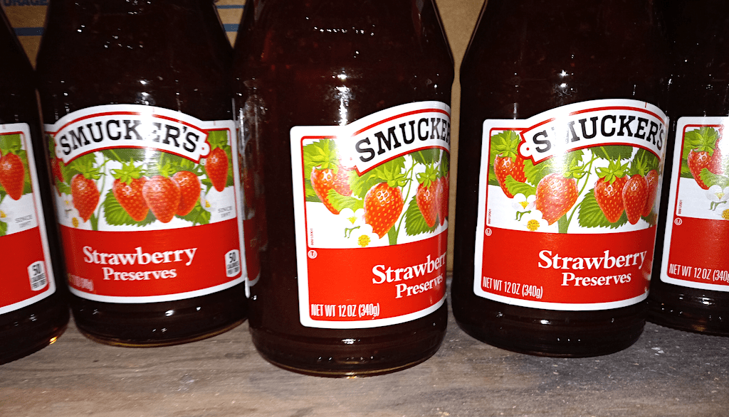 Smucker's strawberry preserves 