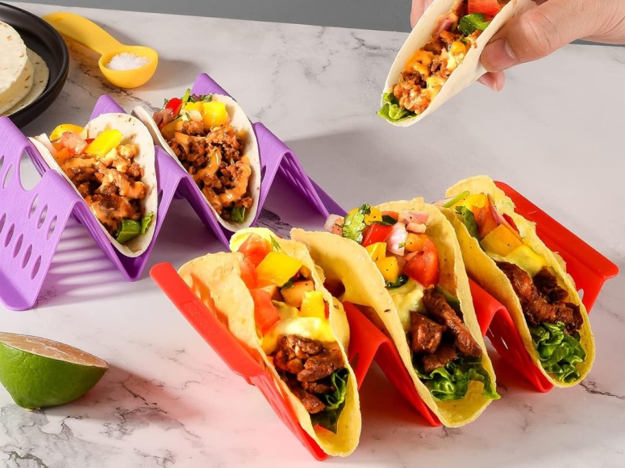 plastic taco holder set with measuring spoons