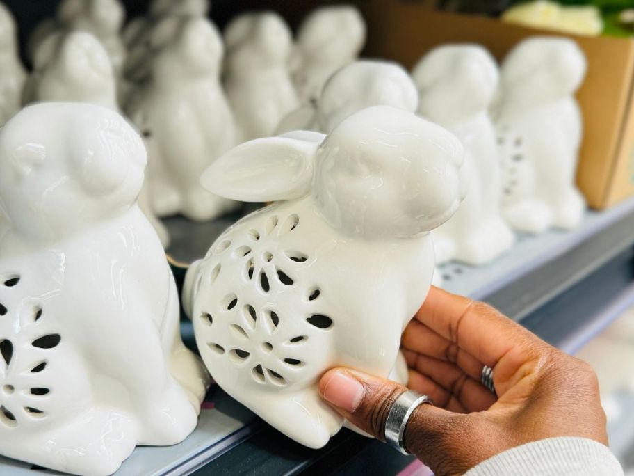 Way to Celebrate Easter 4.75" Light-Up Bunny Decor