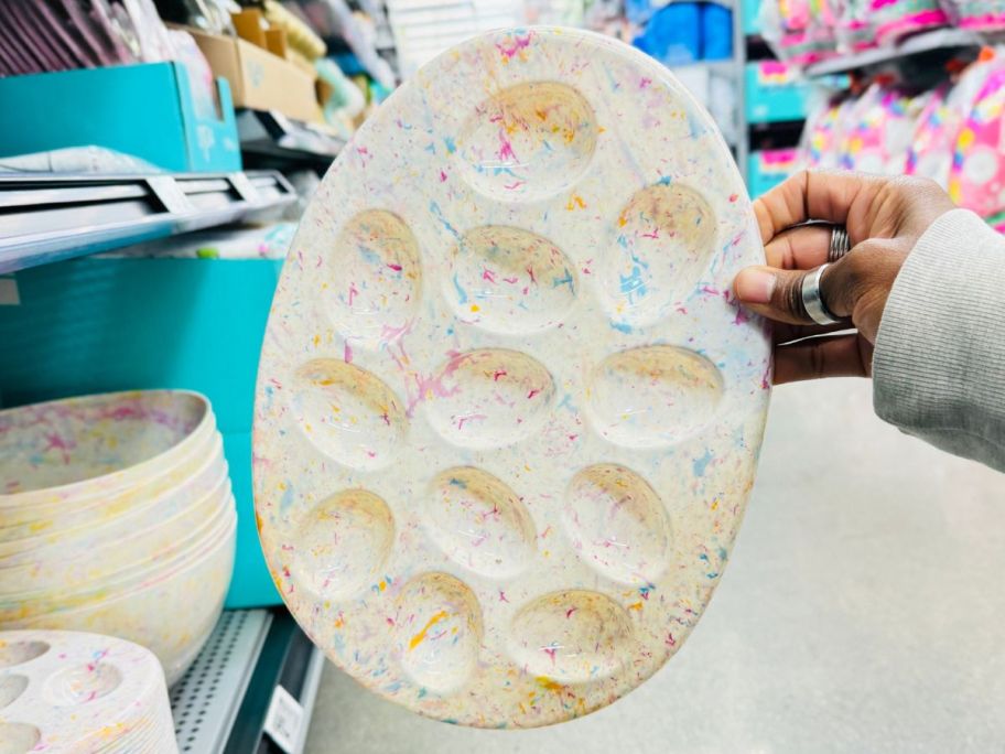 Way to Celebrate Multicolor egg tray
