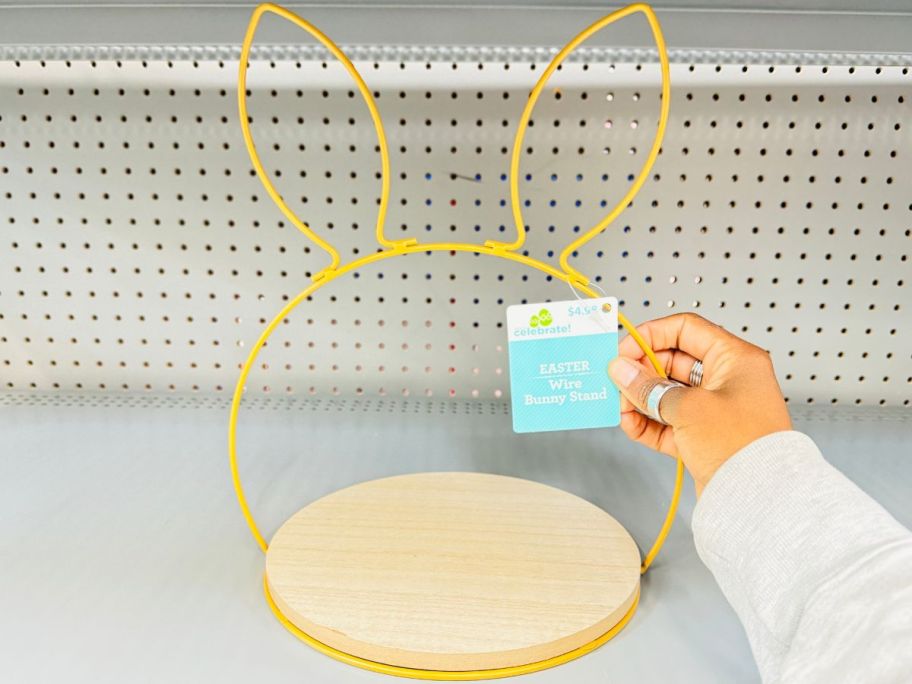Way to Celebrate Easter 12" Gold Wire Bunny Stand