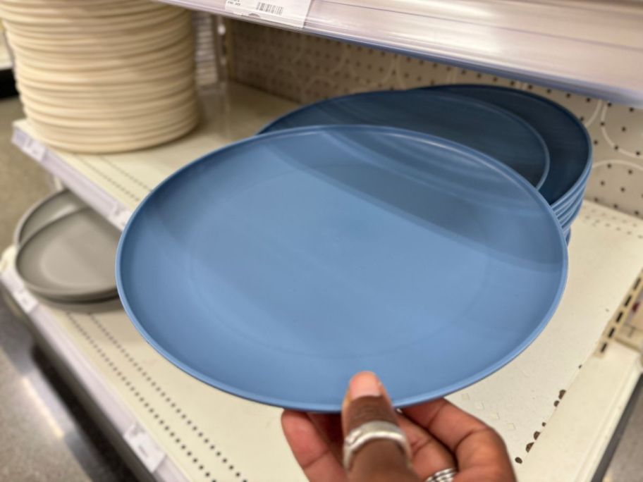 Room Essentials Dishes in blue