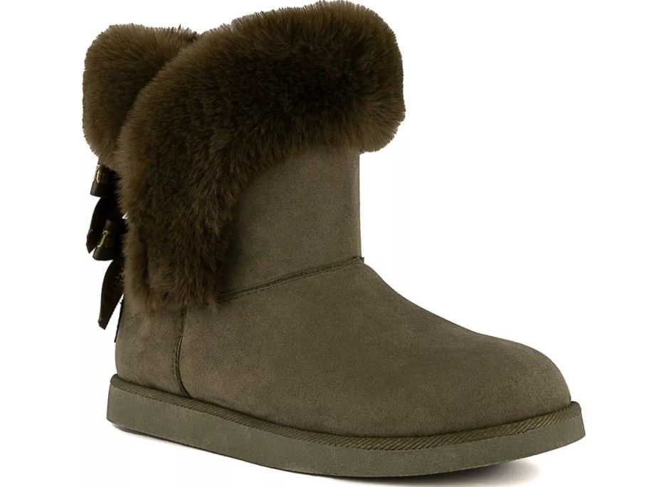 stock imageJuicy Couture Women's King 2 Cold Weather Pull-On Boots