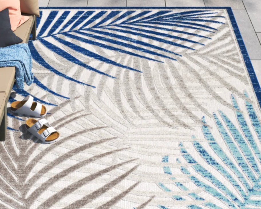 blue leaf rug