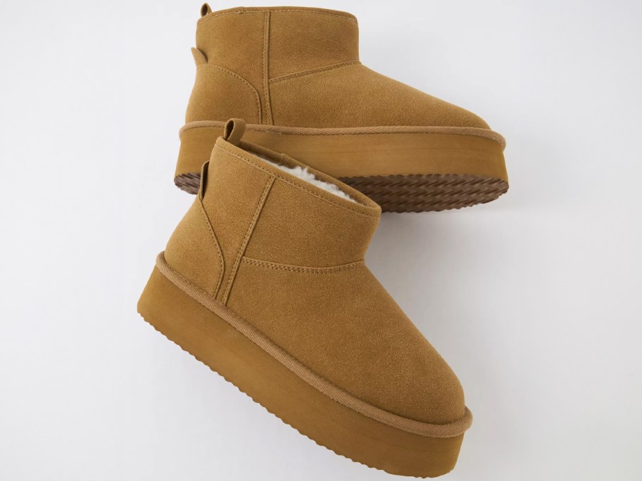 AE Women’s The Hangout Booties 