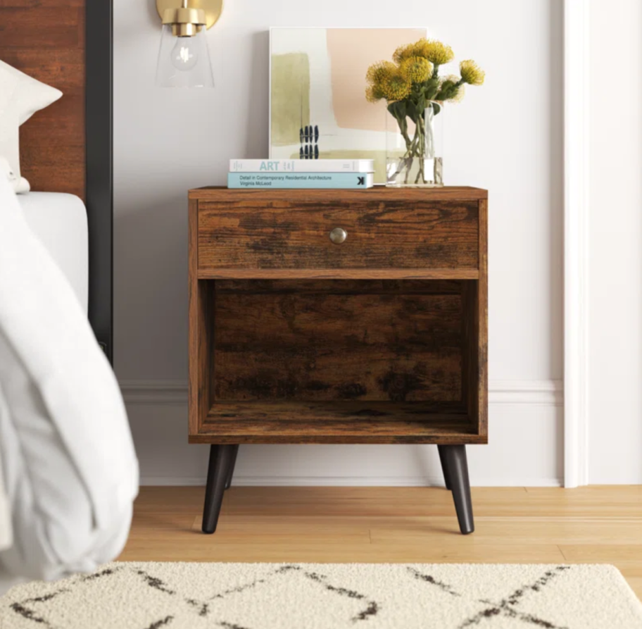 The Mercury Row Vansant Nightstand 