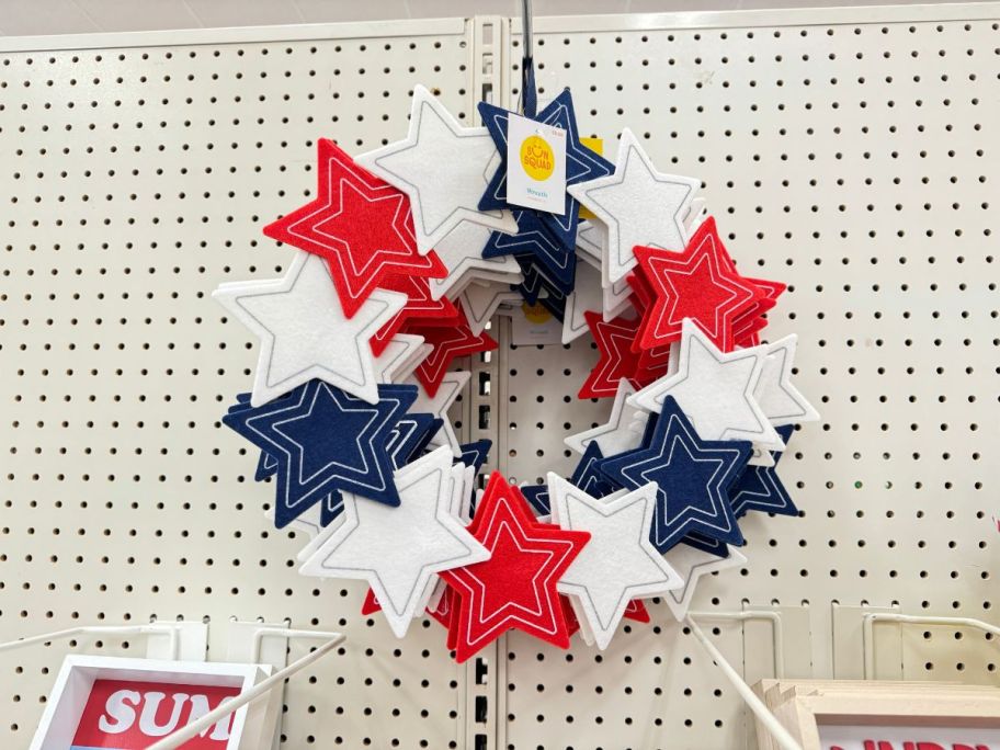 Sun Squad Felt Stars Wreath 