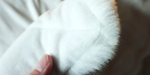 GO! Faux Fur Throw Blankets ONLY $13 on NordstromRack.com (Today Only & May Sell Out!)