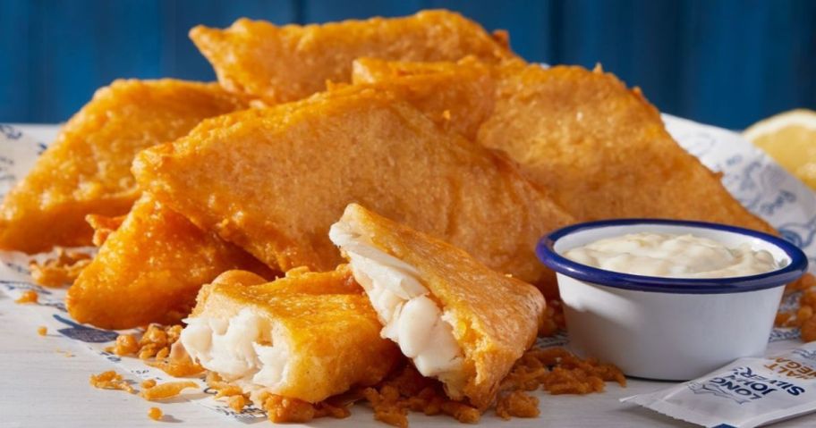 Long John Silvers Batter Dipped Fish and tartar sauce