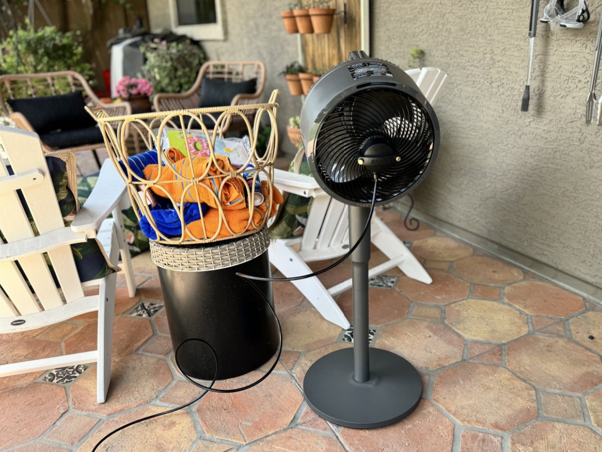 shark outdoor fan outside on patio