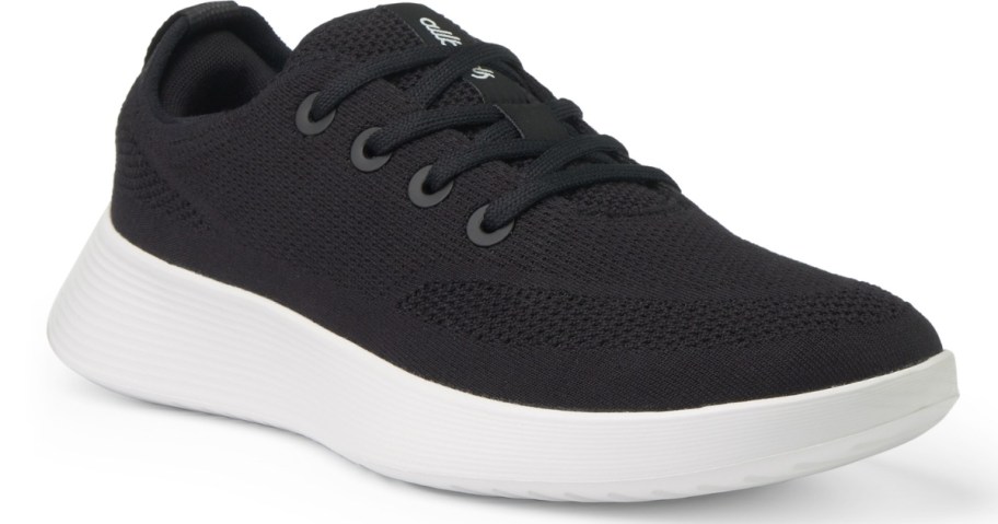 black with white sole men's allbirds sneaker