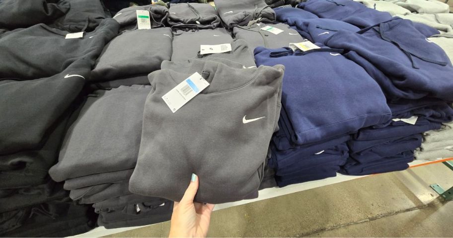 Nike Men's Pullover Hoodies