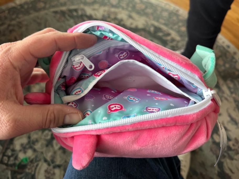 inside of TeeTurtle Plushiverse Sheep Plushie Fanny Pack