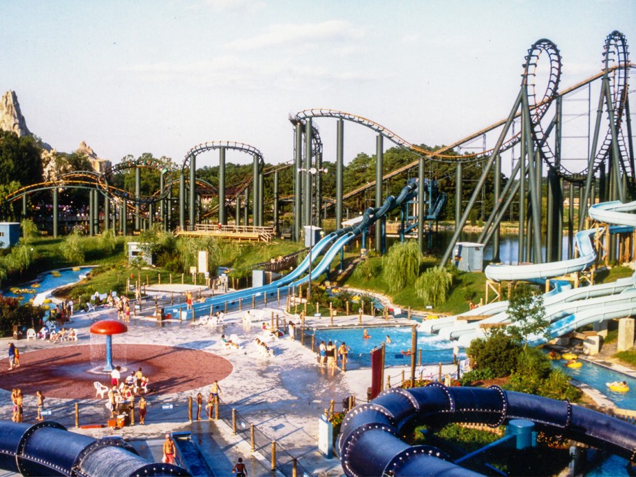 water slides and roller coasters at Kings Dominion park