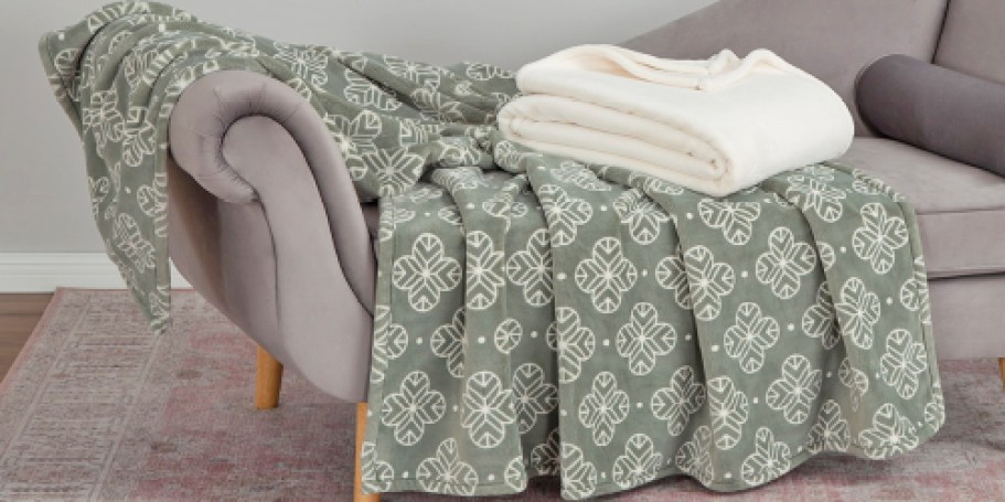 Throw Blankets 2-Pack Only $9.97 Shipped on Costco.com