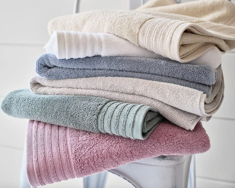 stack of bath towels