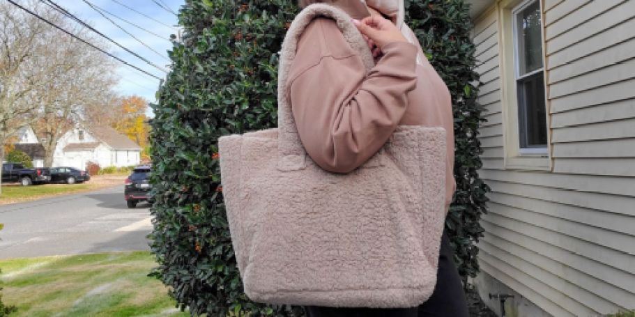 GO! 32 Degrees Accessories Sale + Free Shipping | Sherpa Tote Only $12.99 Shipped (Reg. $45)