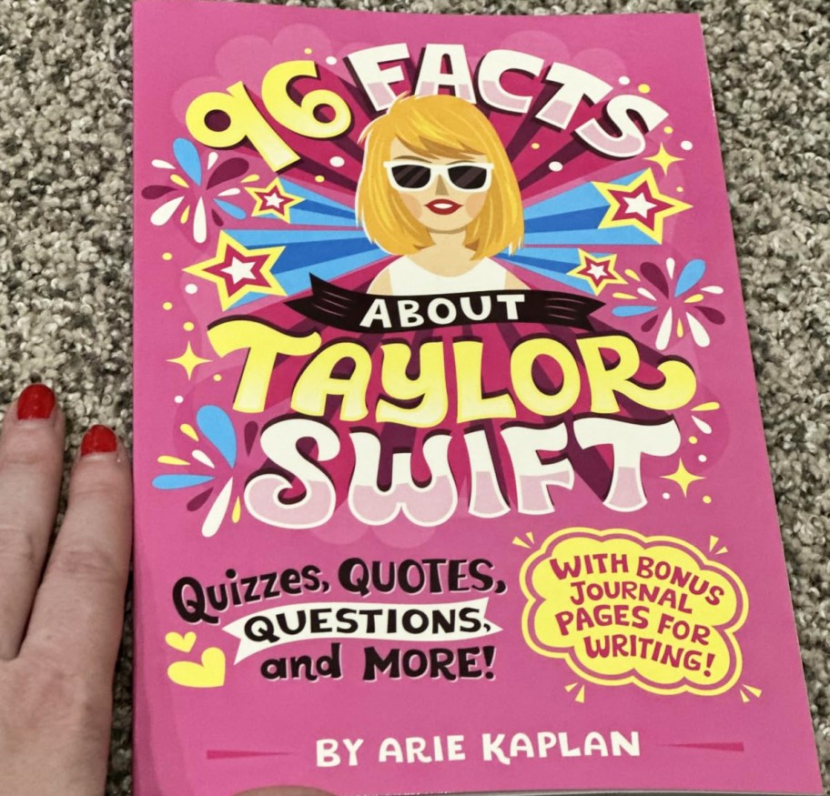 96 Facts About Taylor Swift Book