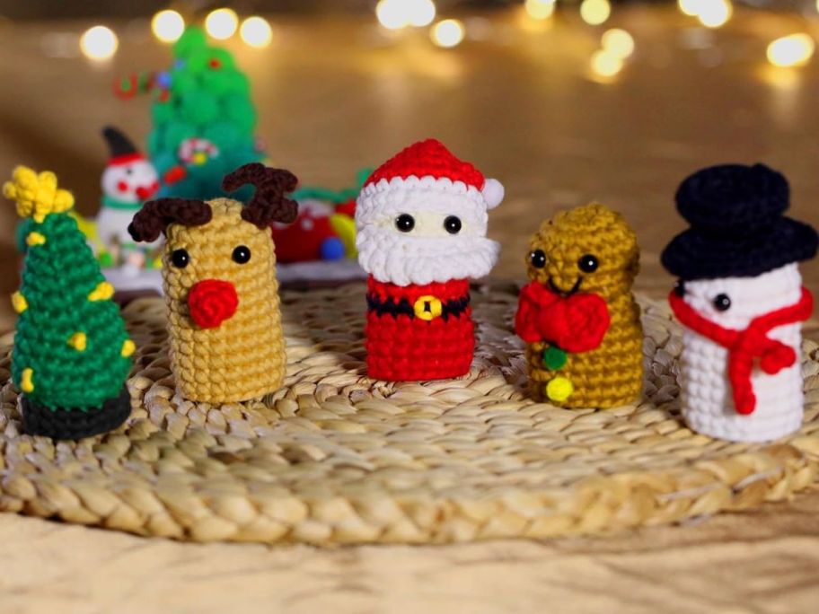 5 Christmas Themed Crocheted Finger Puppets