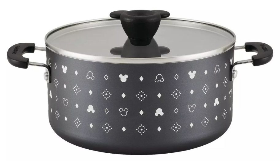 Farberware Disney Monochrome 5.5qt Ceramic Stock Pot w/ Lid stock image