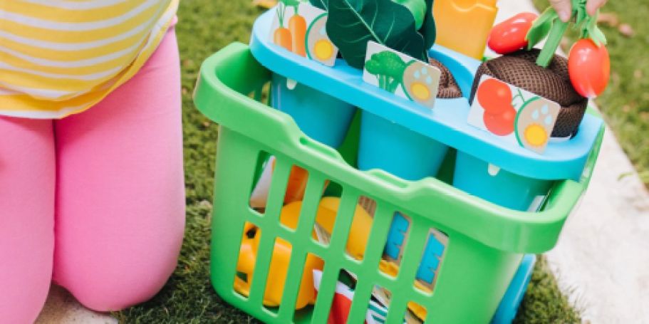 Melissa & Doug Vegetable Garden Play Set w/ Rolling Cart Only $20 on Walmart.com (Reg. $40)
