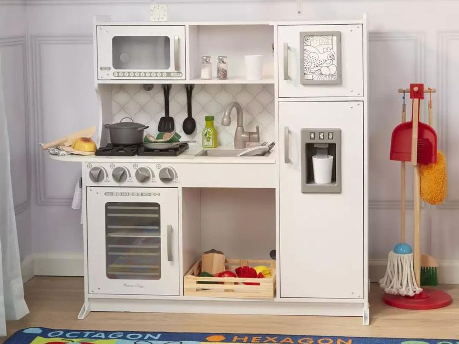 A Melissa & Doug Chef's Play Kitchen