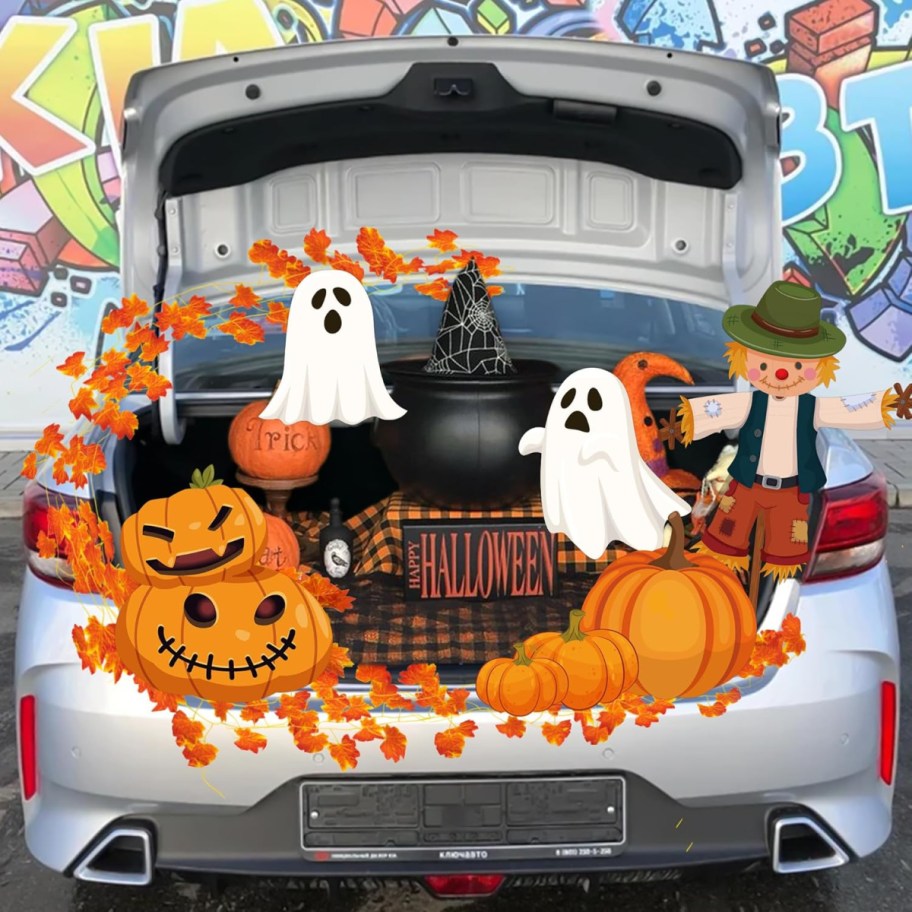 Pumpkin Patch Trunk or Treat idea