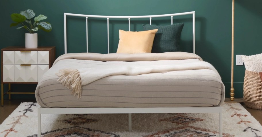 Rest Haven Alexandria Metal King Bed Frame