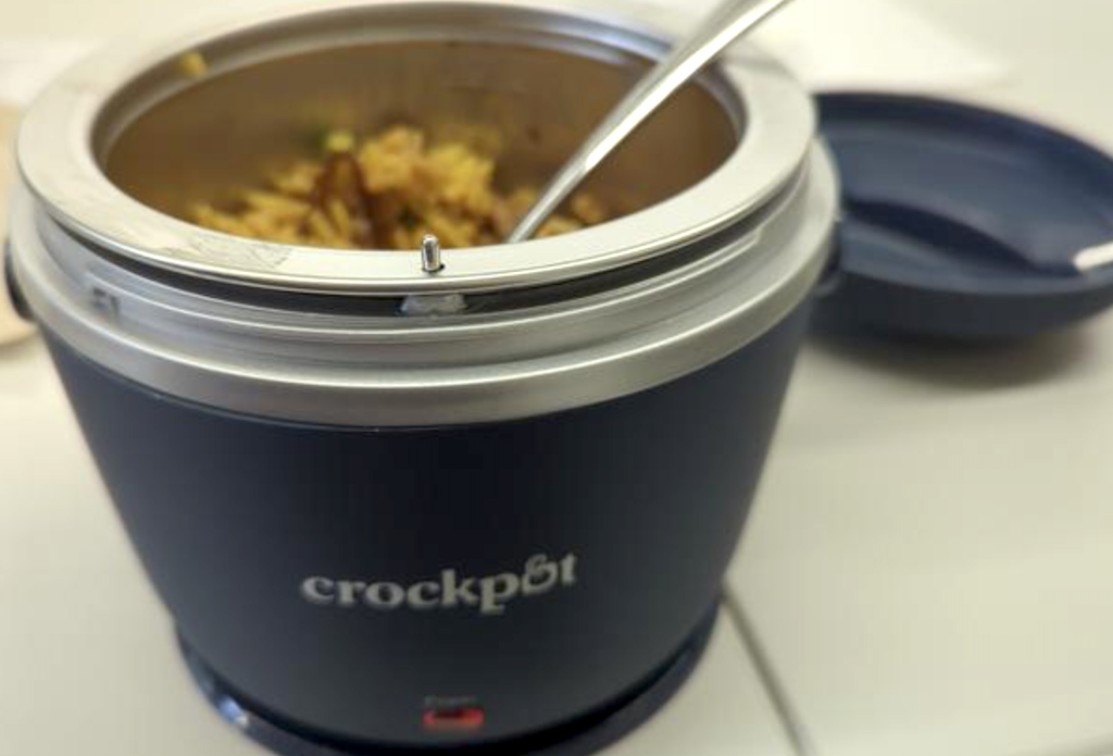 Crockpot lunch warmer 