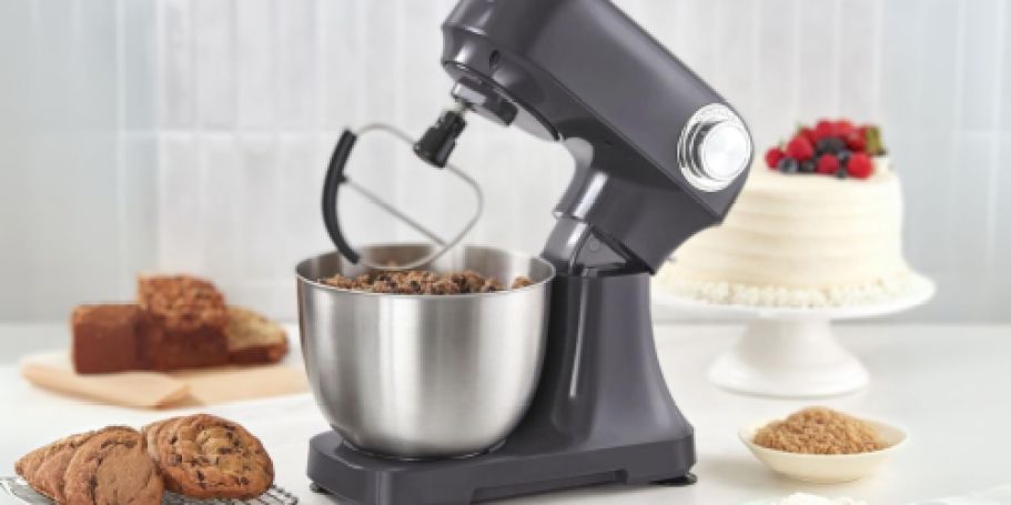 Dash Tilt-Head 3.5-Quart Stand Mixer Just $35.99 on Kohl’s.com (Reg. $80)