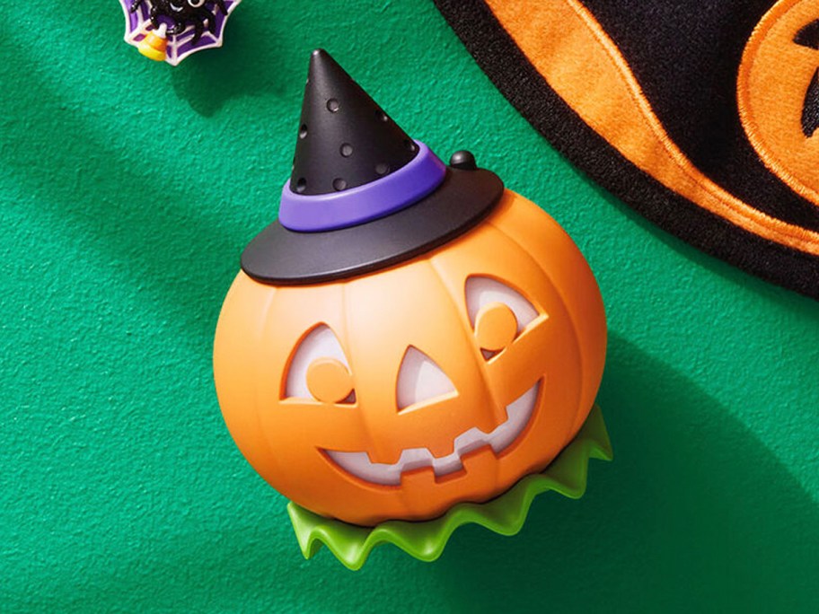 pumpkin tree topper 