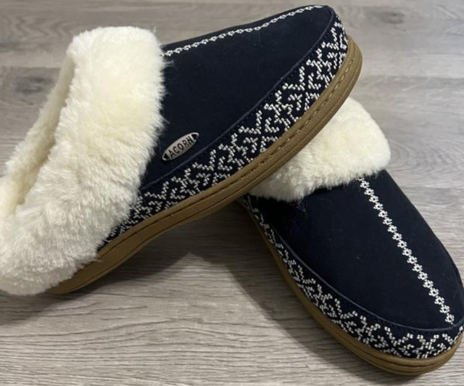 dark blue embroidered slippers 